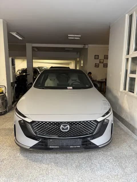 مزدا EZ6
